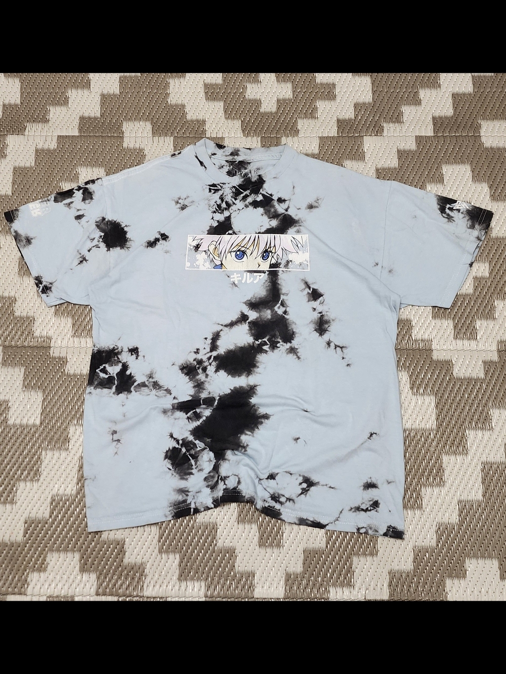 Tie-Dye Anime Graphic Short Sleeve Tee - Light Blue / Black